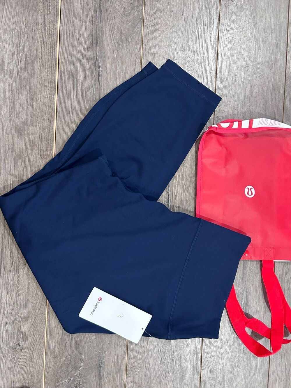 Lululemon under under sz 20